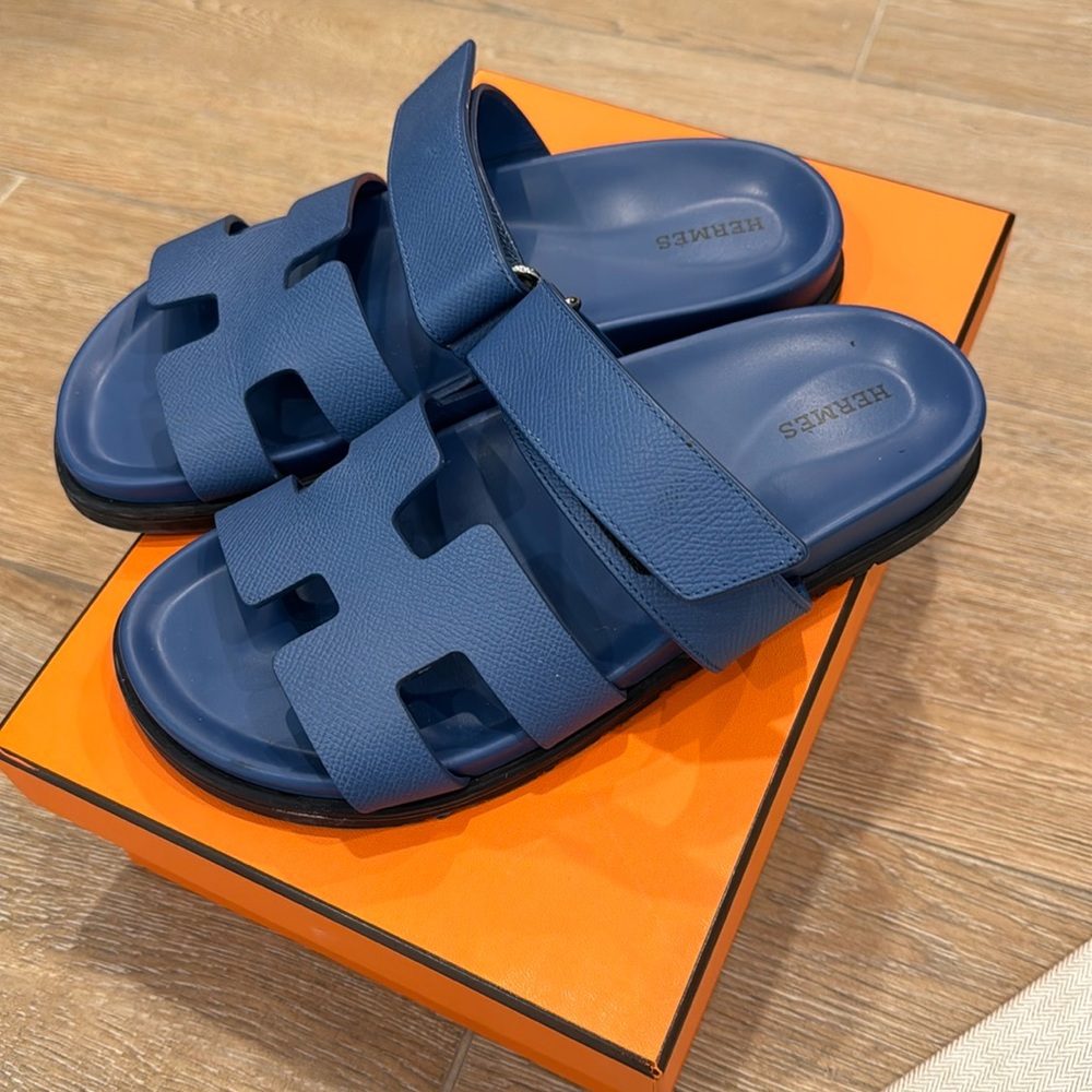 Hermes Chypre Sandals size 38 epsom. Blue Bluet. Comes with box and dust bags